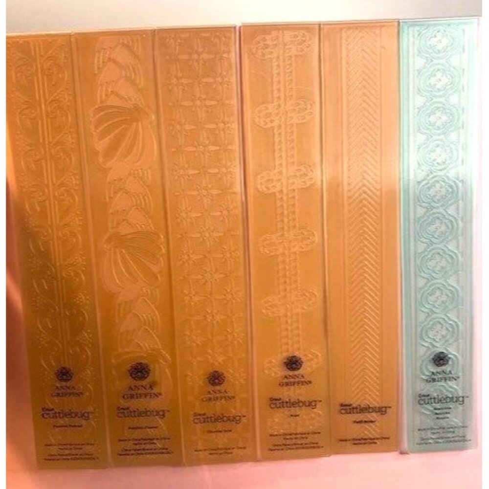Anna Griffin Embossing Border Folder set #7 - Picture 7 of 10